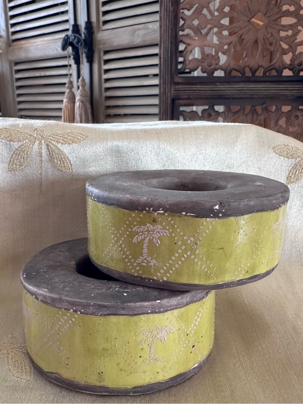 Tommy Bahama Pair Round Tropical Motif Ceramic Glazed Tealight / Candle Holders.